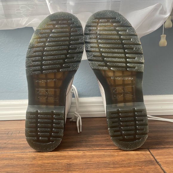 White doc marten boots lace boots twin zipper Dr marten combat boots fall boots - Picture 4 of 9